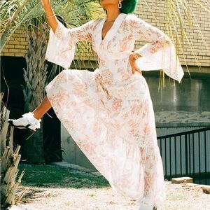 🌹🌹VANTAGE DRESS